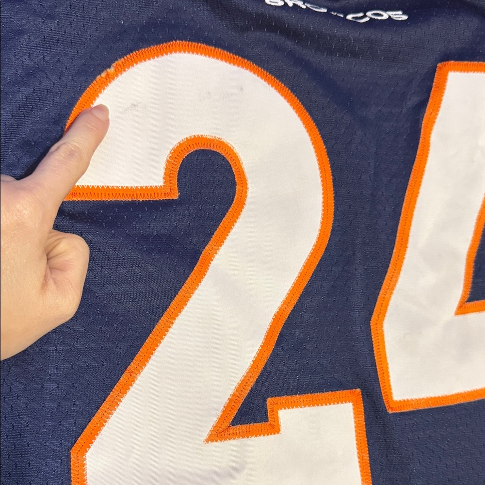 AUTHENTIC Bailey #24 Denver Broncos NFL Reebok Football Jersey L Men’s Length +2 - Picture 3 of 10